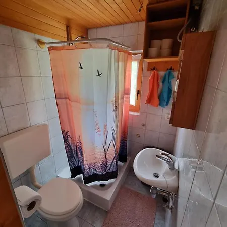 Tatil Evi Mountain Uskovnica *